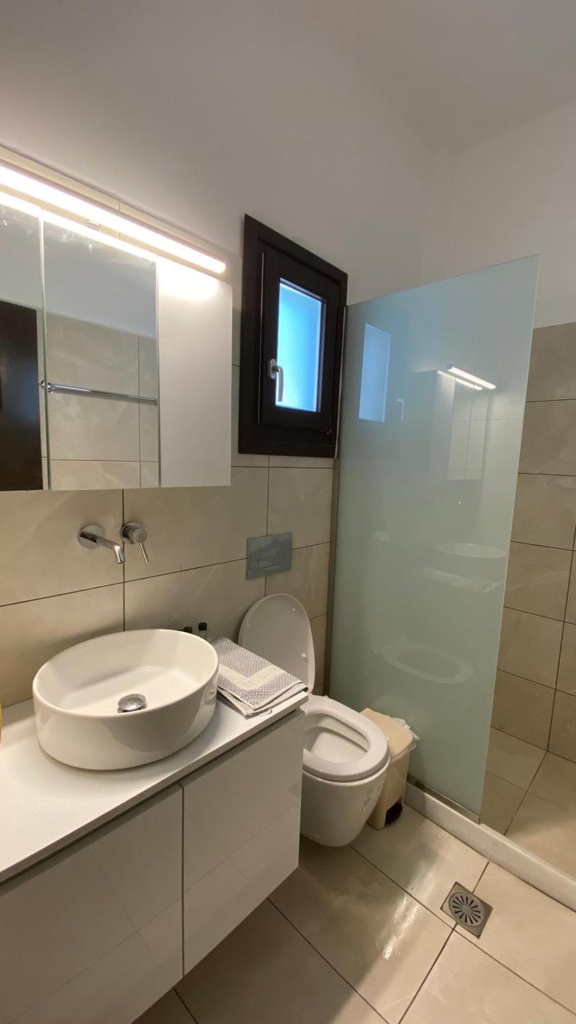 Villa Ostria Kamari  Ngoại thất bức ảnh