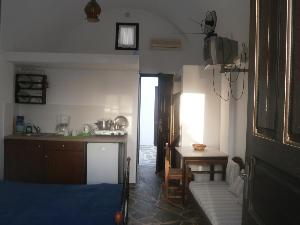 Villa Ostria Kamari  Ngoại thất bức ảnh