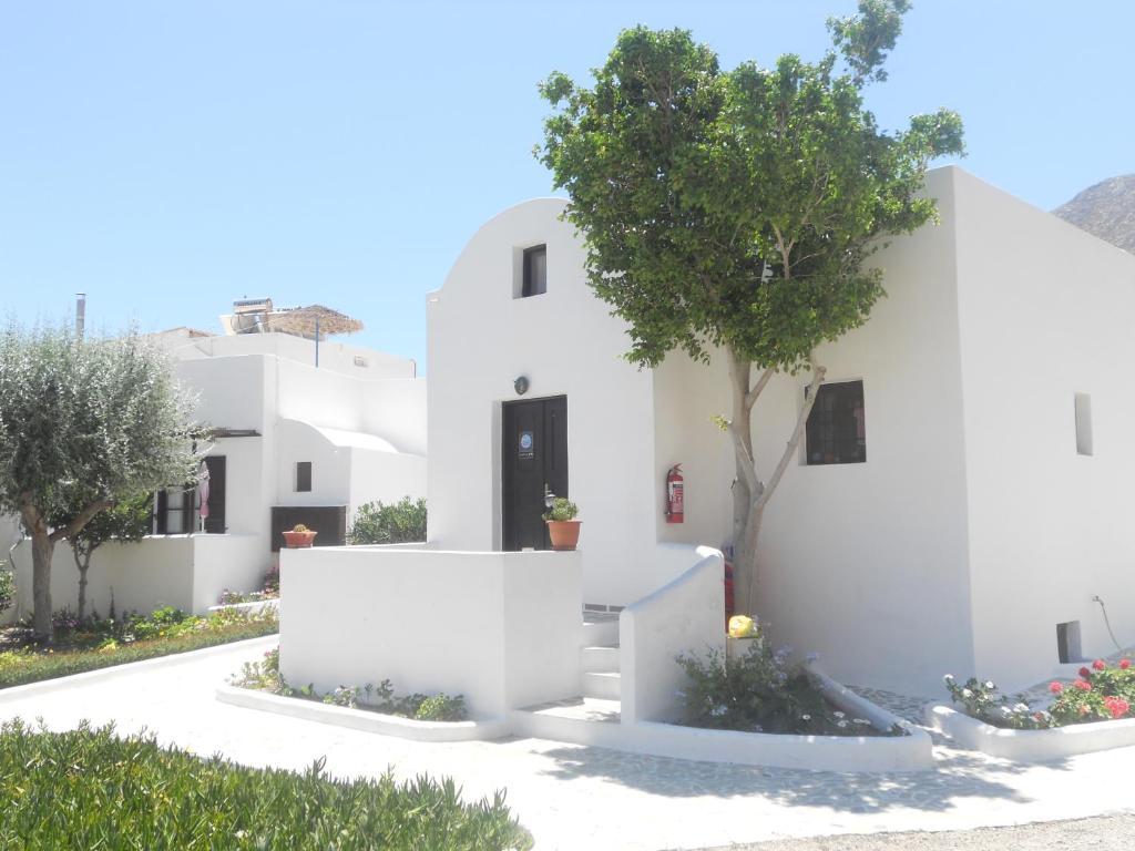 Villa Ostria Kamari  Ngoại thất bức ảnh