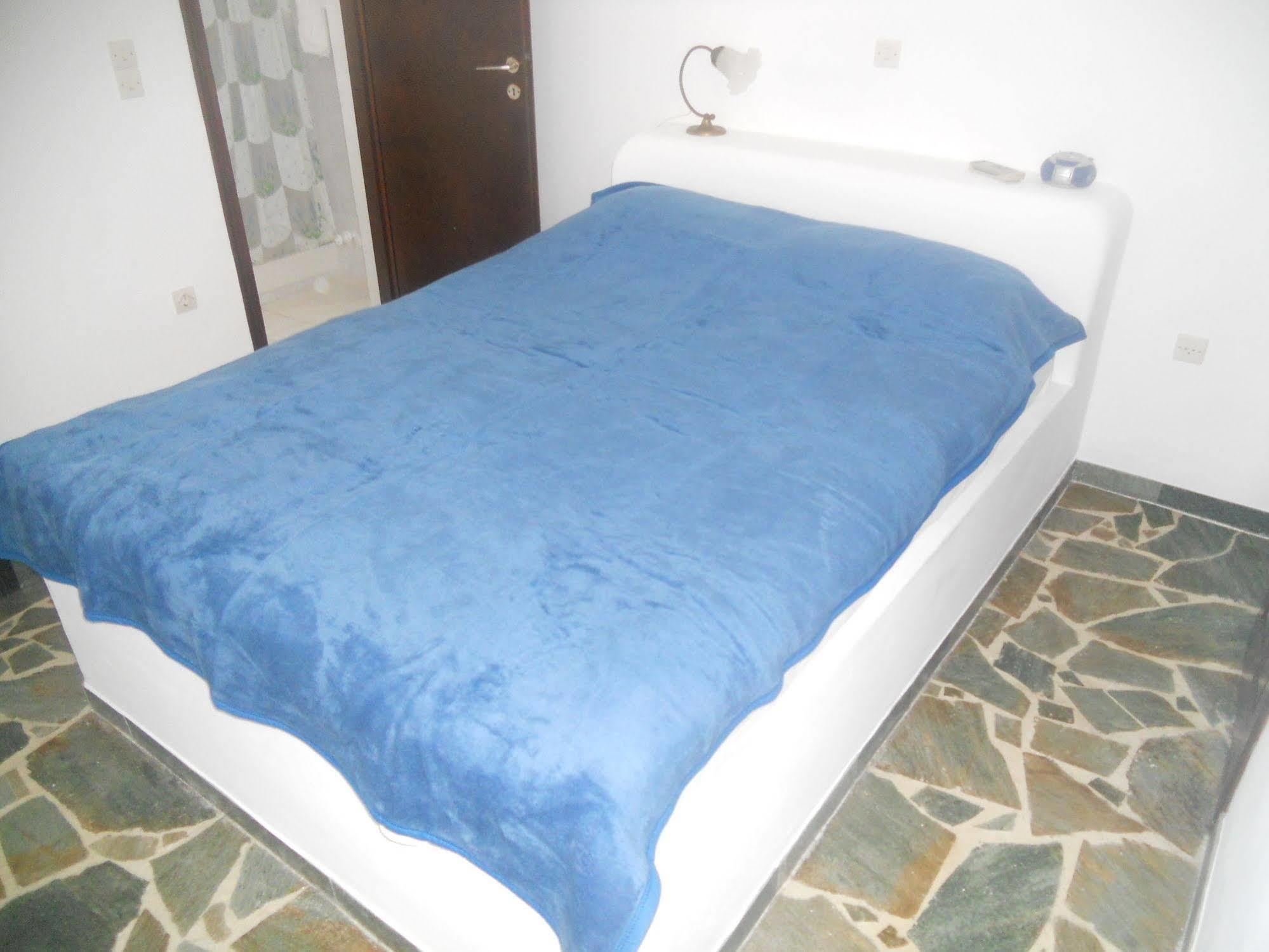 Villa Ostria Kamari  Ngoại thất bức ảnh